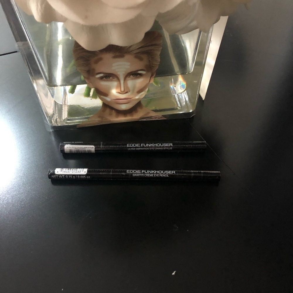 Eddie Funkhouser brand new black eyeliners💕